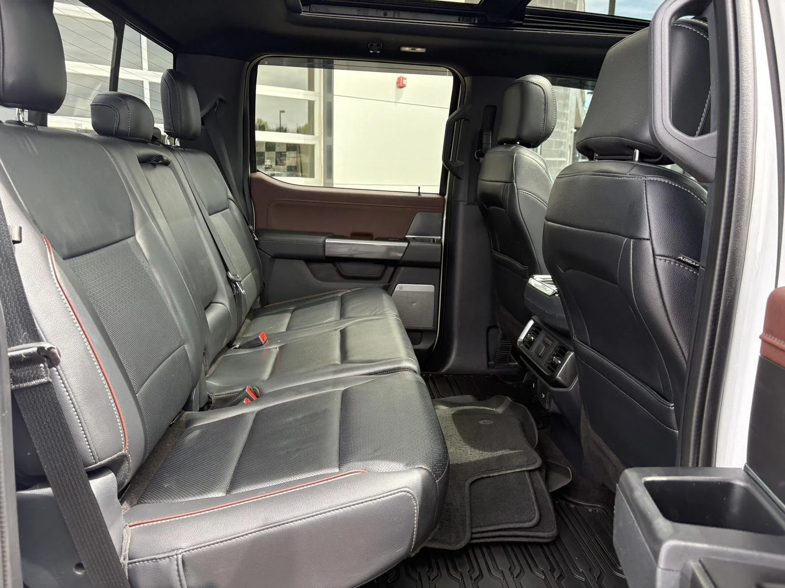 Used 2021 Oxford White Ford LARIAT image 22