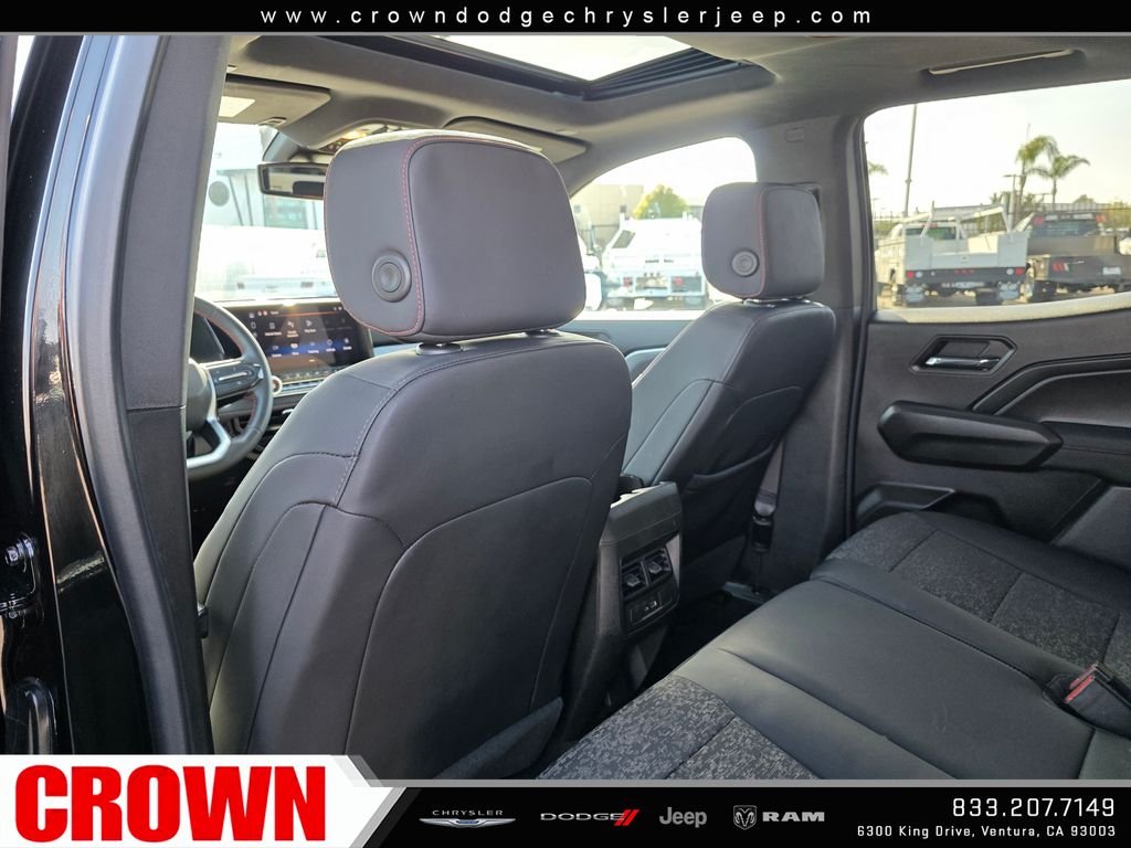 Used 2023 Black Chevrolet Z71 image 18