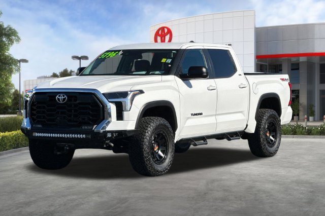 Used 2024 White Toyota SR5 image 9
