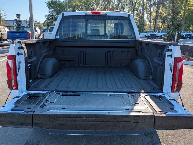 New 2026 Star White Metallic Tri-Coat Ford Platinum® image 13