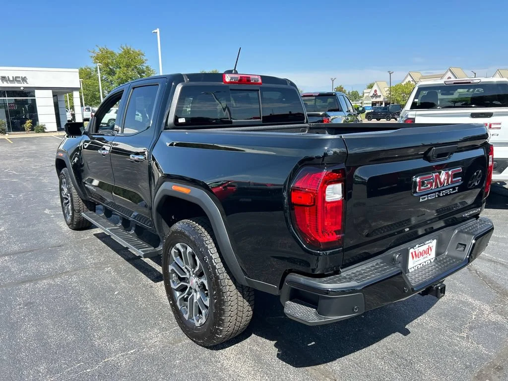 2026 GMC Canyon Denali - Photo 9