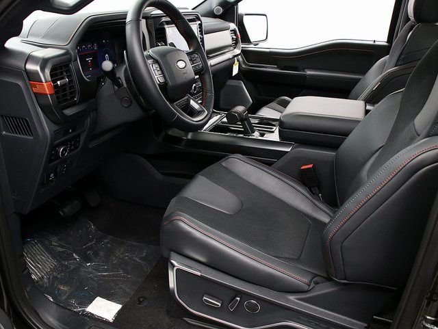 2025 Ford F-150 Raptor - Photo 12