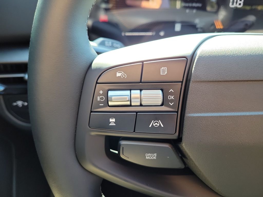 New 2026 Gray Kia LX image 25