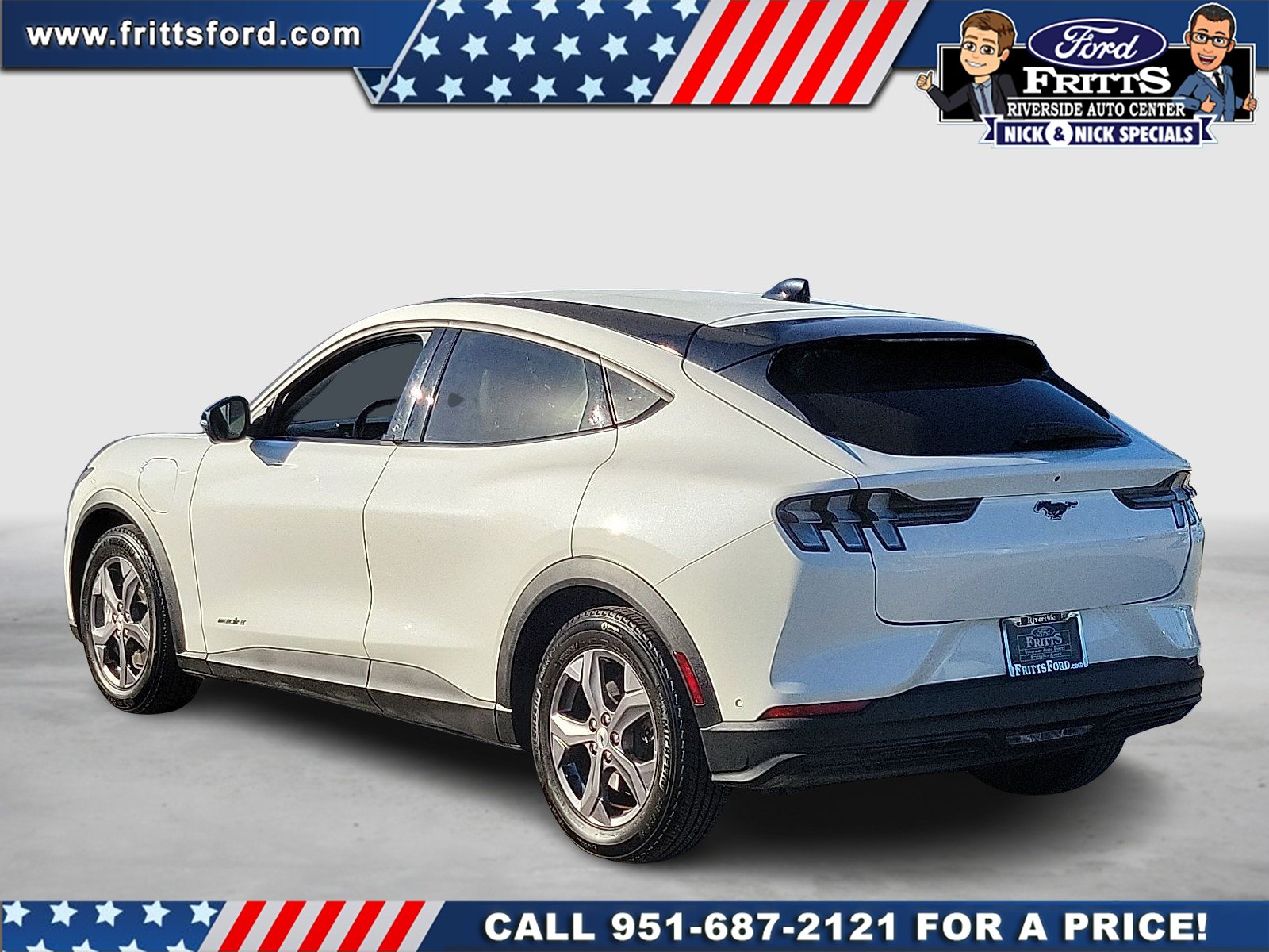 Certified Used 2023 White Metallic Ford Select image 3