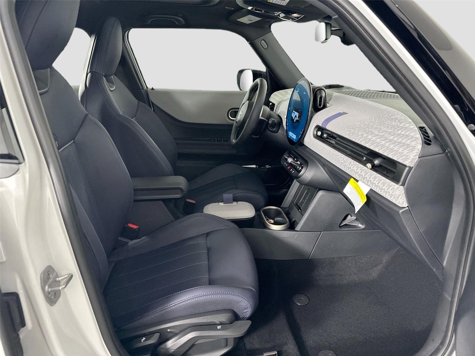 Used 2025 Nanuq White Metallic MINI Cooper S image 21