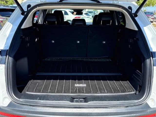 Used 2025 Pearl Mazda Premium Plus image 27