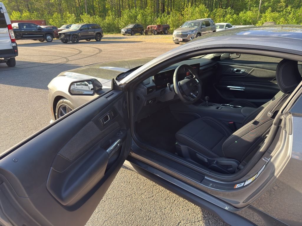 Used 2024 Carbonized Gray Metallic Ford GT image 6