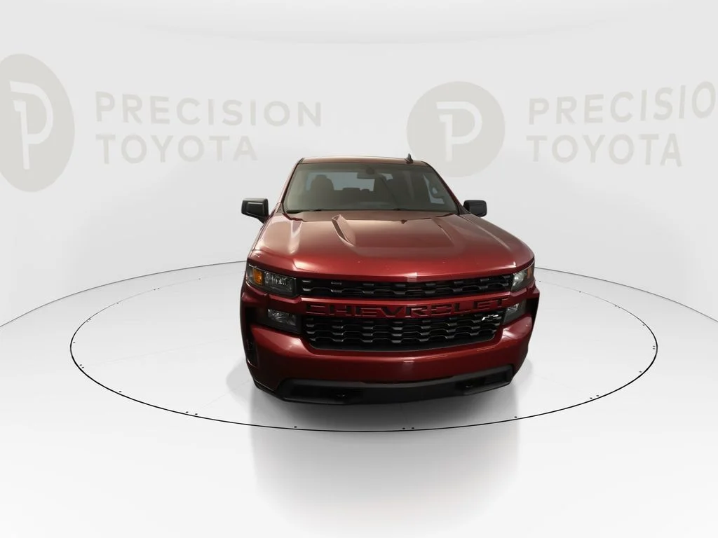 Used 2019 Cajun Red Tintcoat Chevrolet Custom image 4