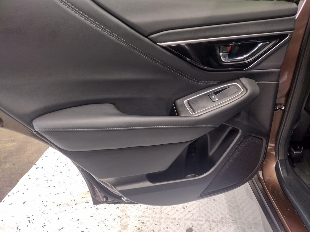 Used 2021 Cinnamon Subaru Limited XT image 28