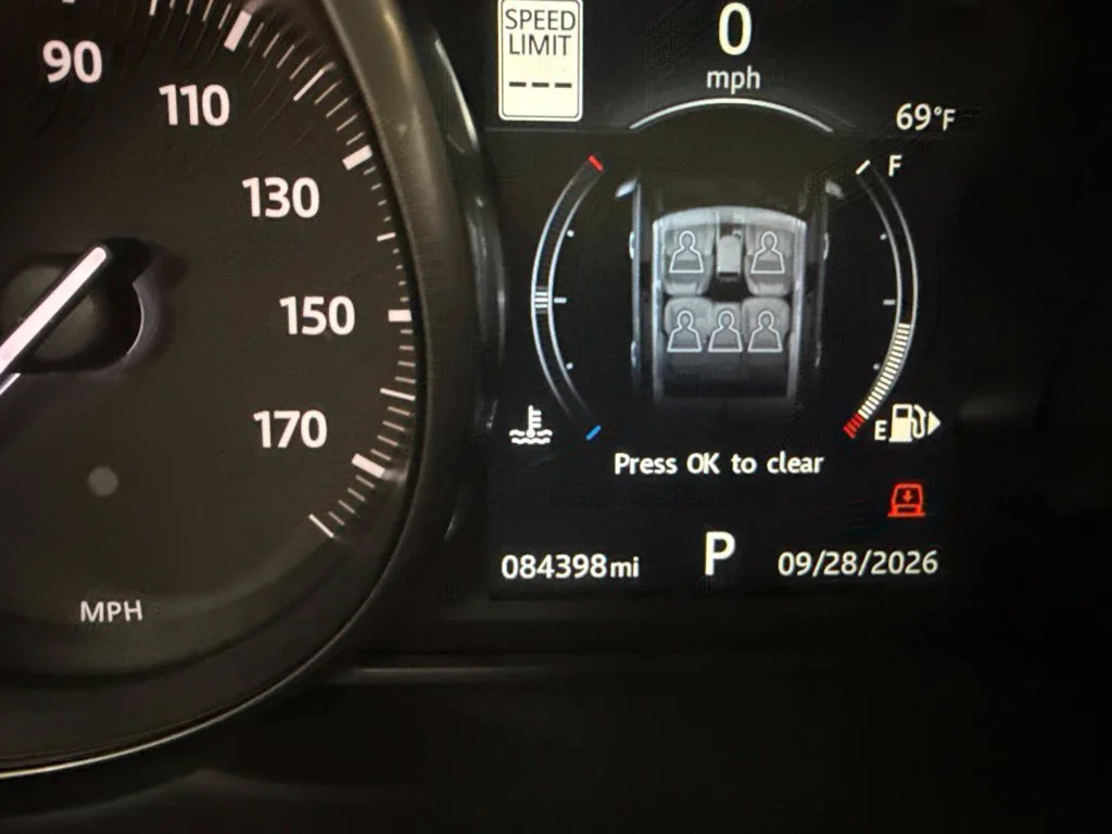 Used 2017 Blue Land Rover 3.0L V6 Supercharged HSE image 30