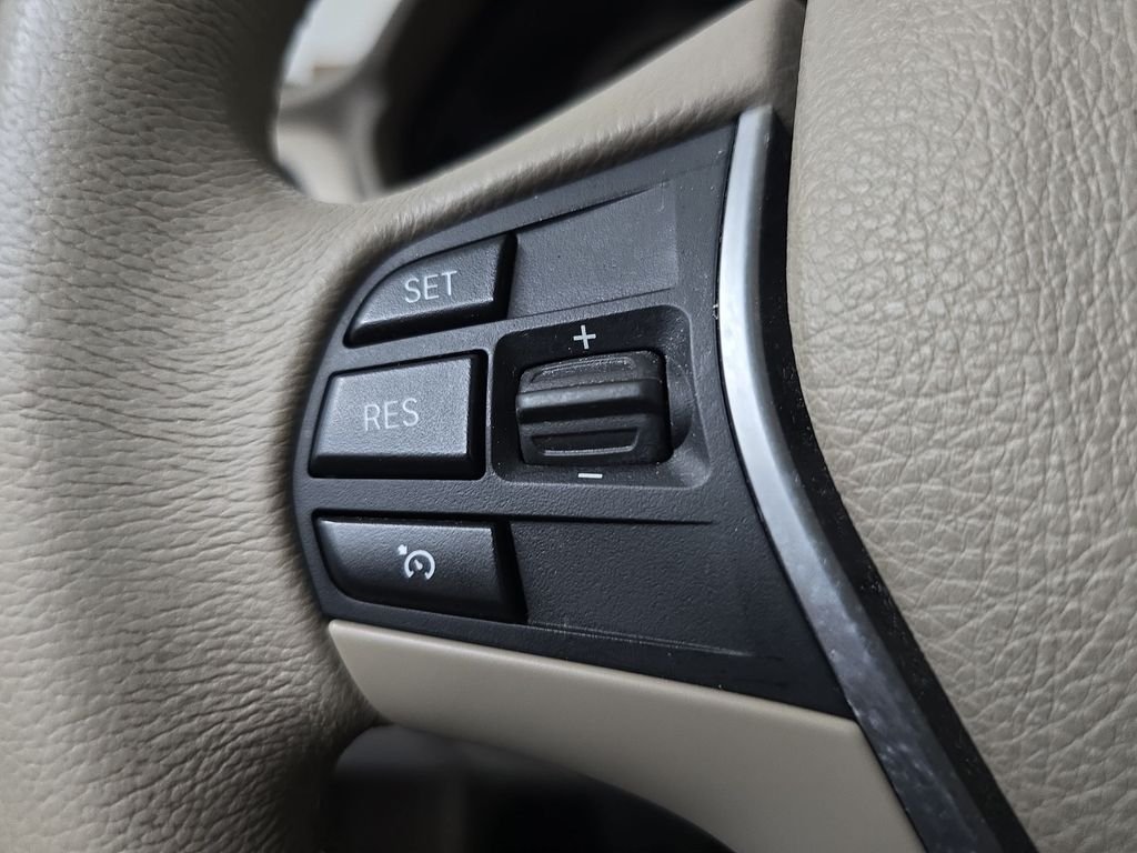 Used 2012 Mineral Grey Metallic BMW 328i image 19