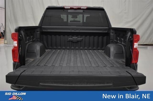 2026 Chevrolet Silverado 1500 ZR2 - Photo 12