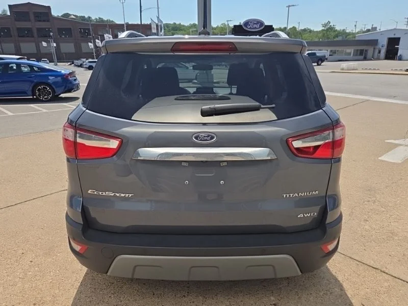 Used 2019  Ford Titanium image 6