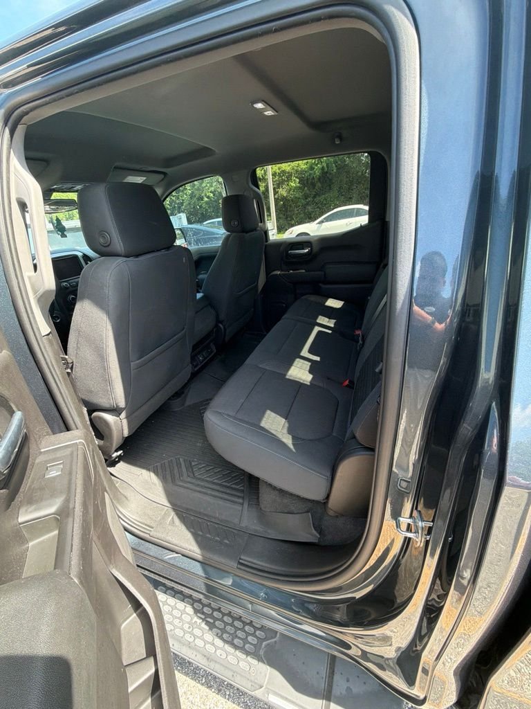 Used 2020 Gray Chevrolet LT image 3