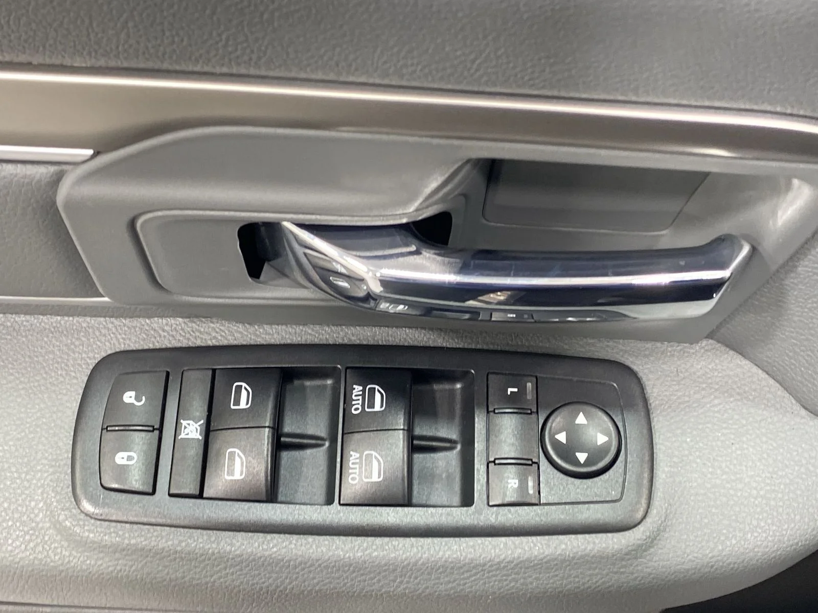 2018 RAM Ram 1500 Pickup Big Horn - Photo 13