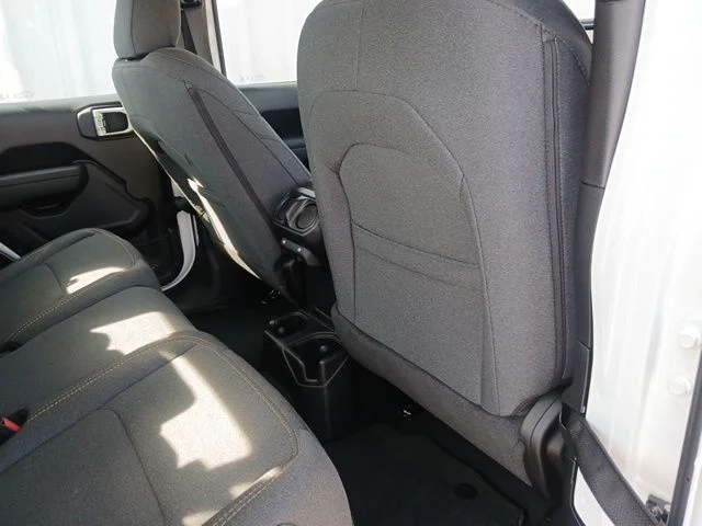 New 2026 Bright White Clear-Coat Exterior Paint Jeep Sport image 22