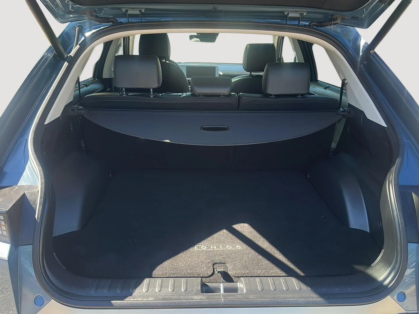 Used 2023 Lucid Blue Hyundai Limited image 15