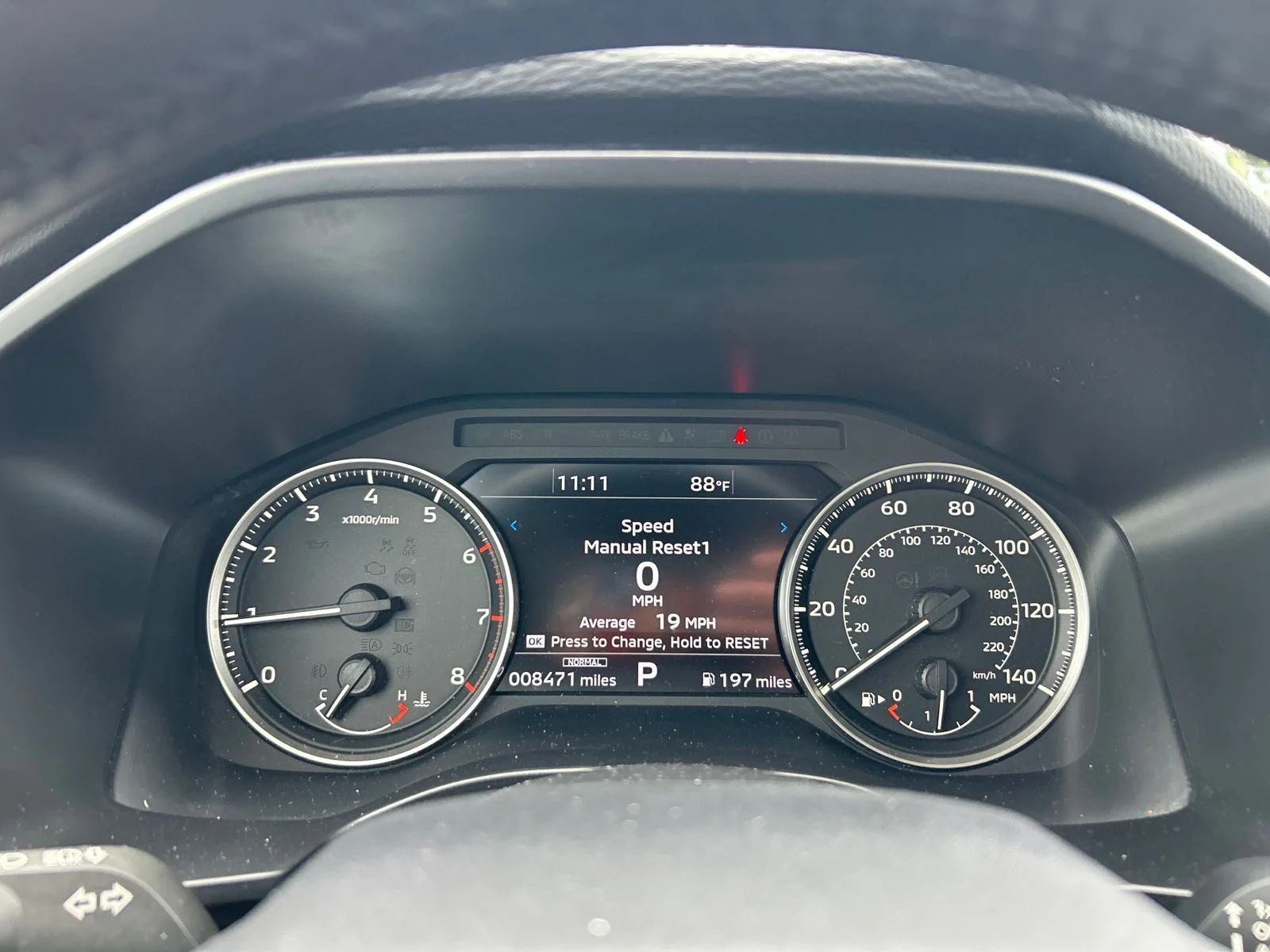 Used 2024 Cosmic Blue Metallic Mitsubishi SE image 28
