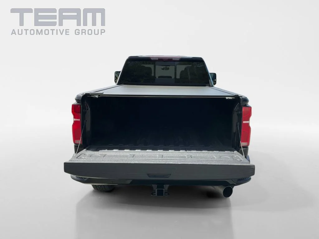 Used 2024 Black Chevrolet High Country image 26