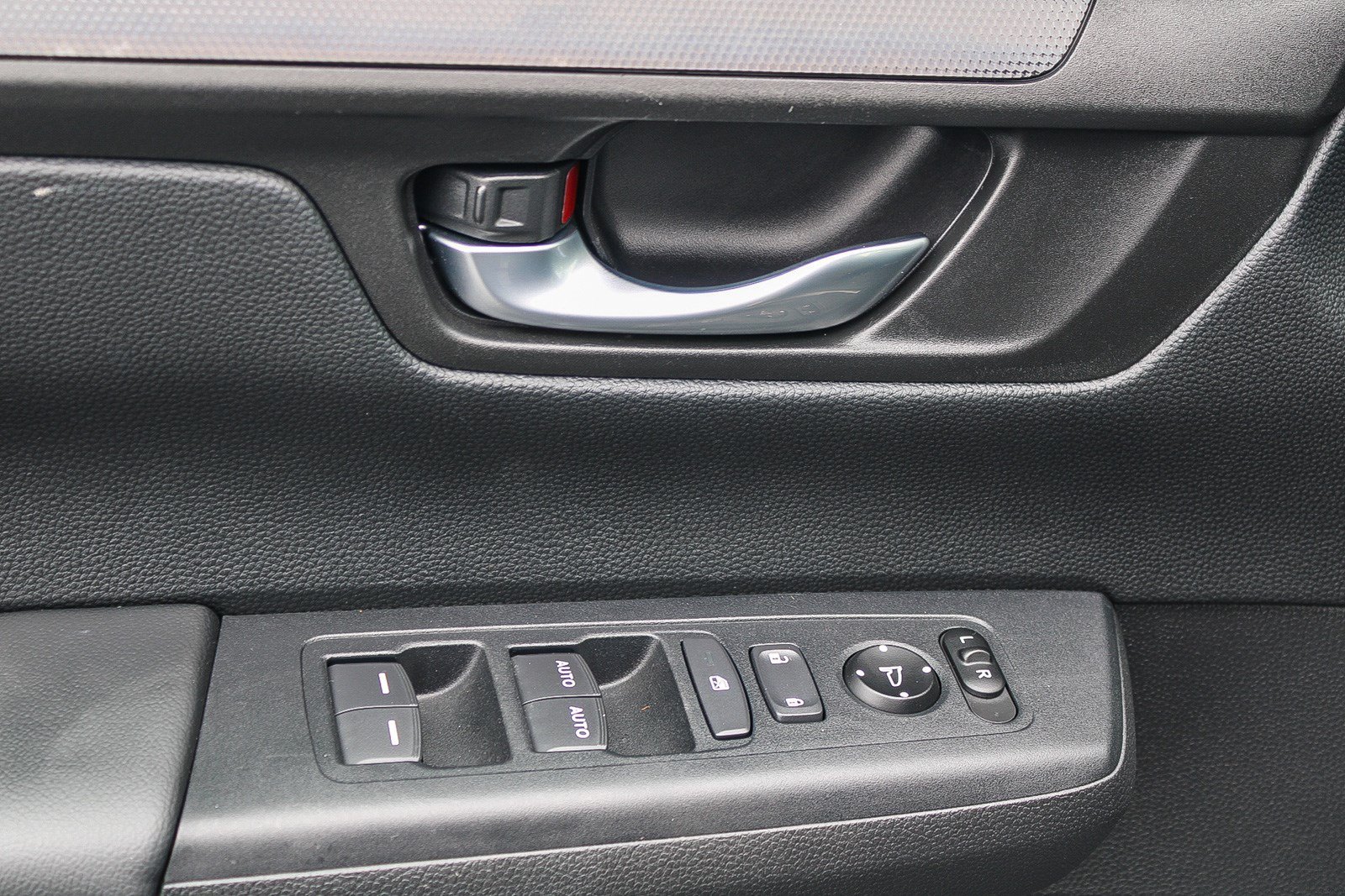 2024 Honda CR-V Sport - Photo 14