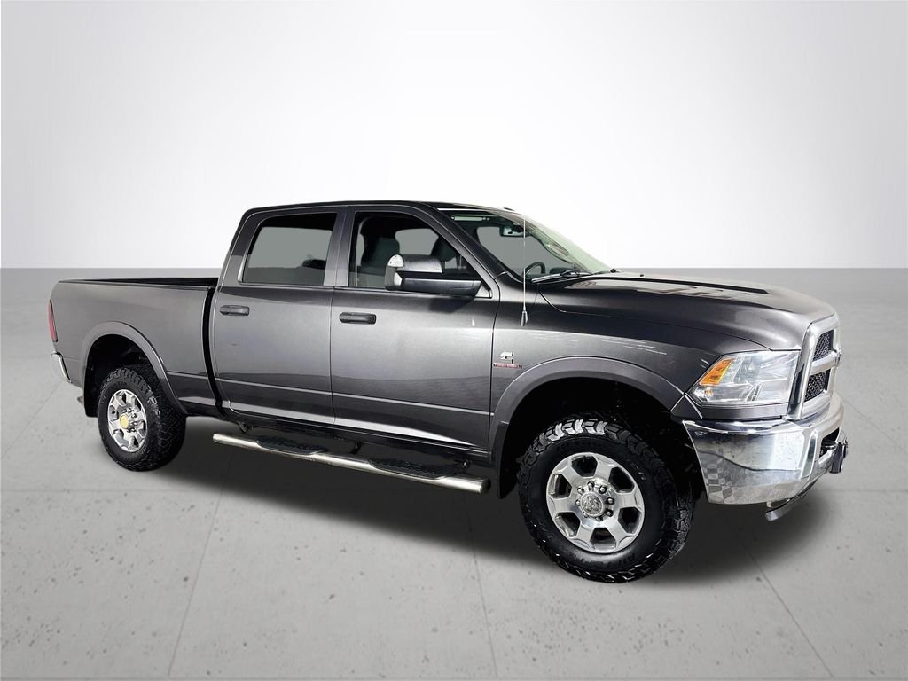 Used 2018 Crystal Metallic Ram Tradesman image 4