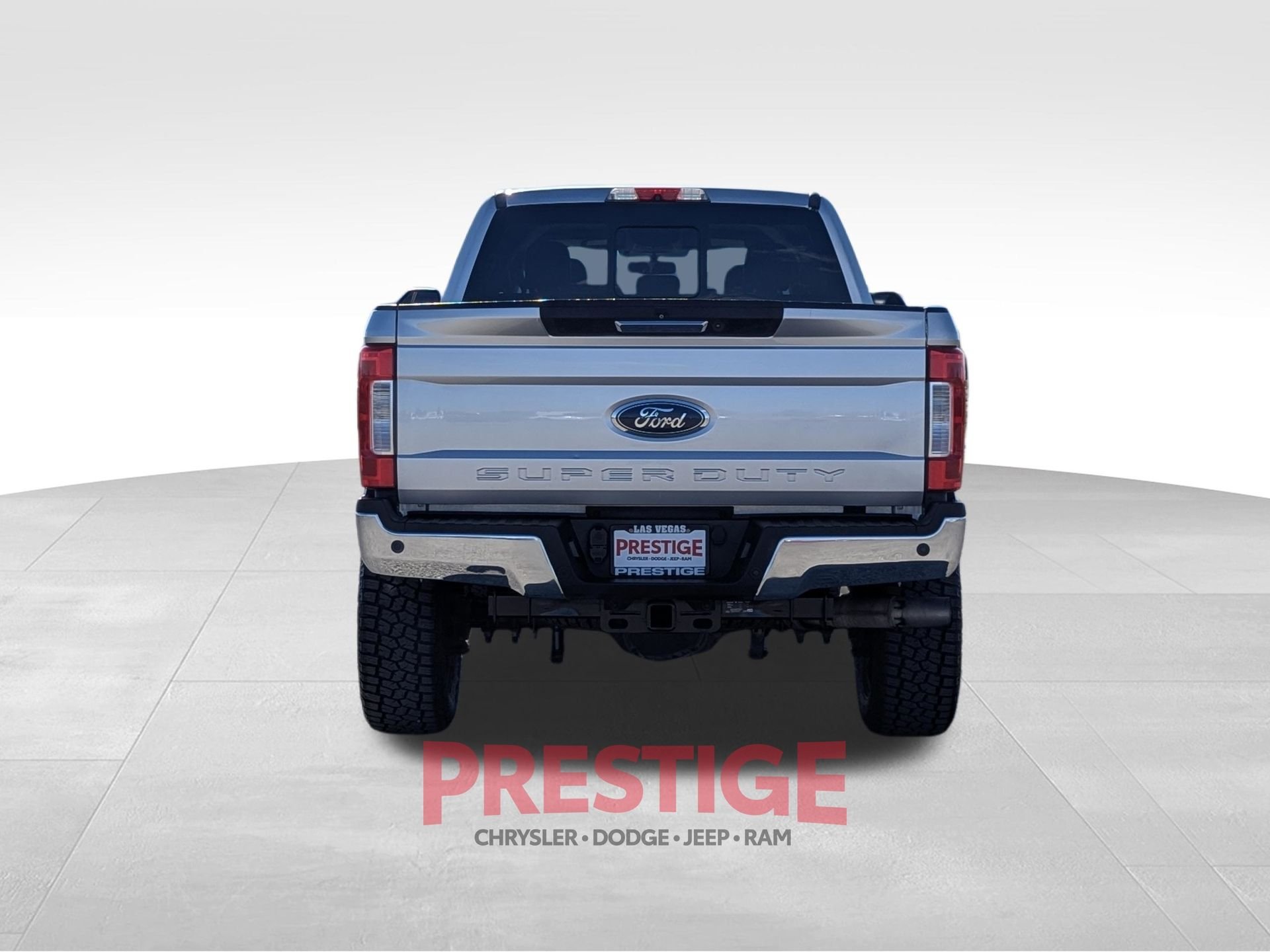 Used 2017 Silver Ford Lariat image 8