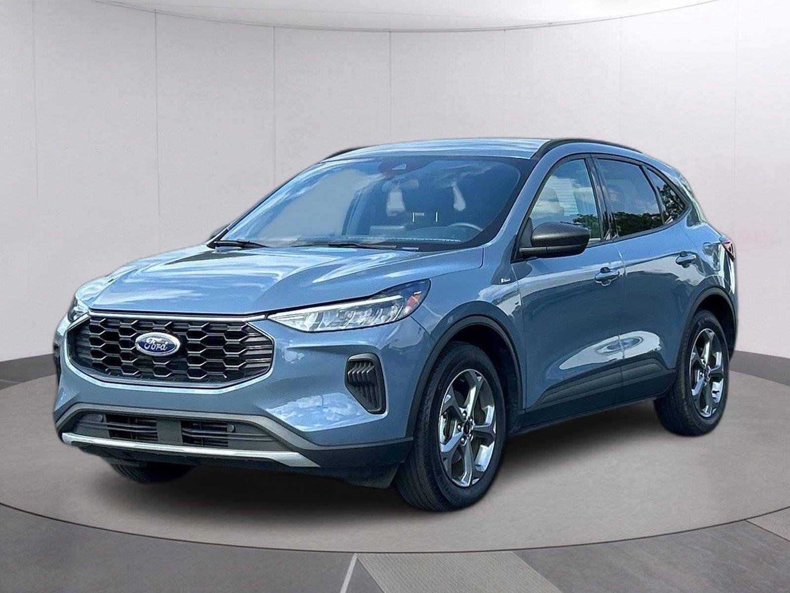 Used 2025 Vapor Blue Ford ST-Line image 1
