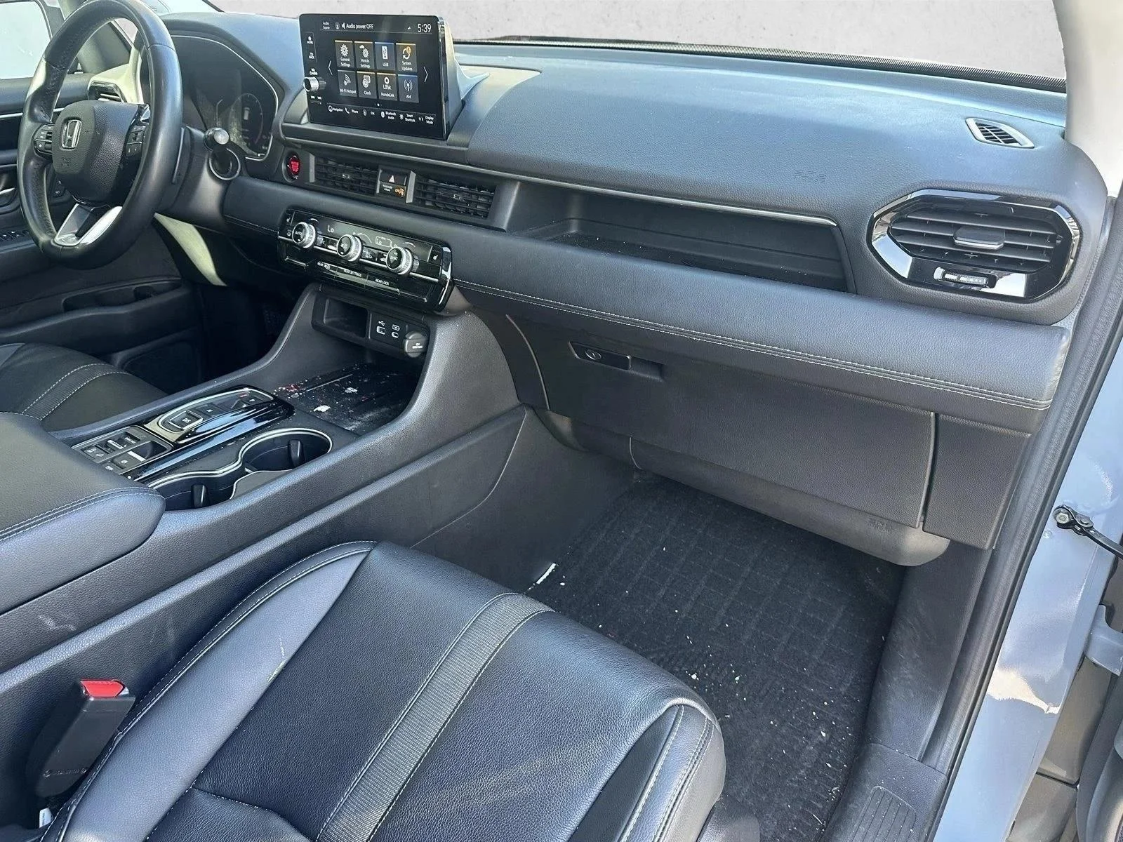 Used 2023 Sonic Gray Pearl Honda Touring image 30