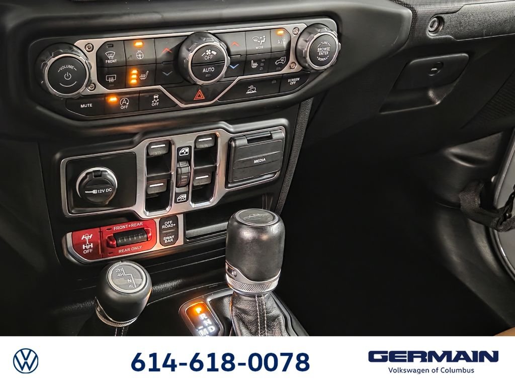 Used 2023 Gray Jeep Rubicon image 30