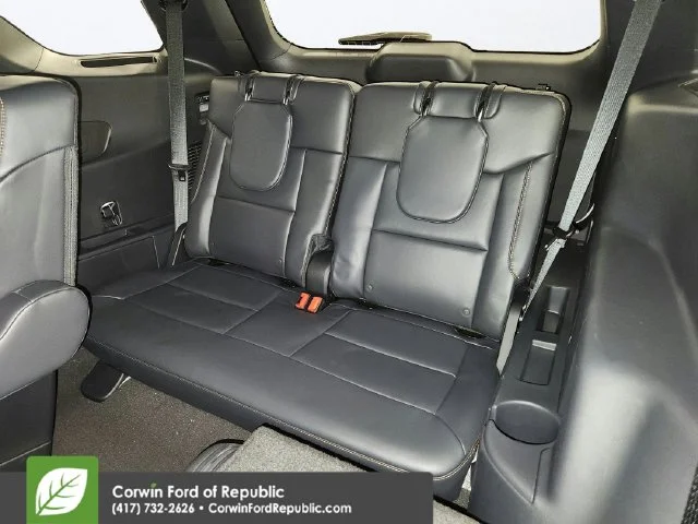 New 2026 Space White Metallic Ford Tremor® image 56