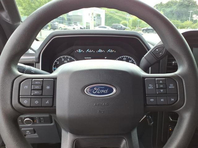 Used 2023 White Ford XL image 24