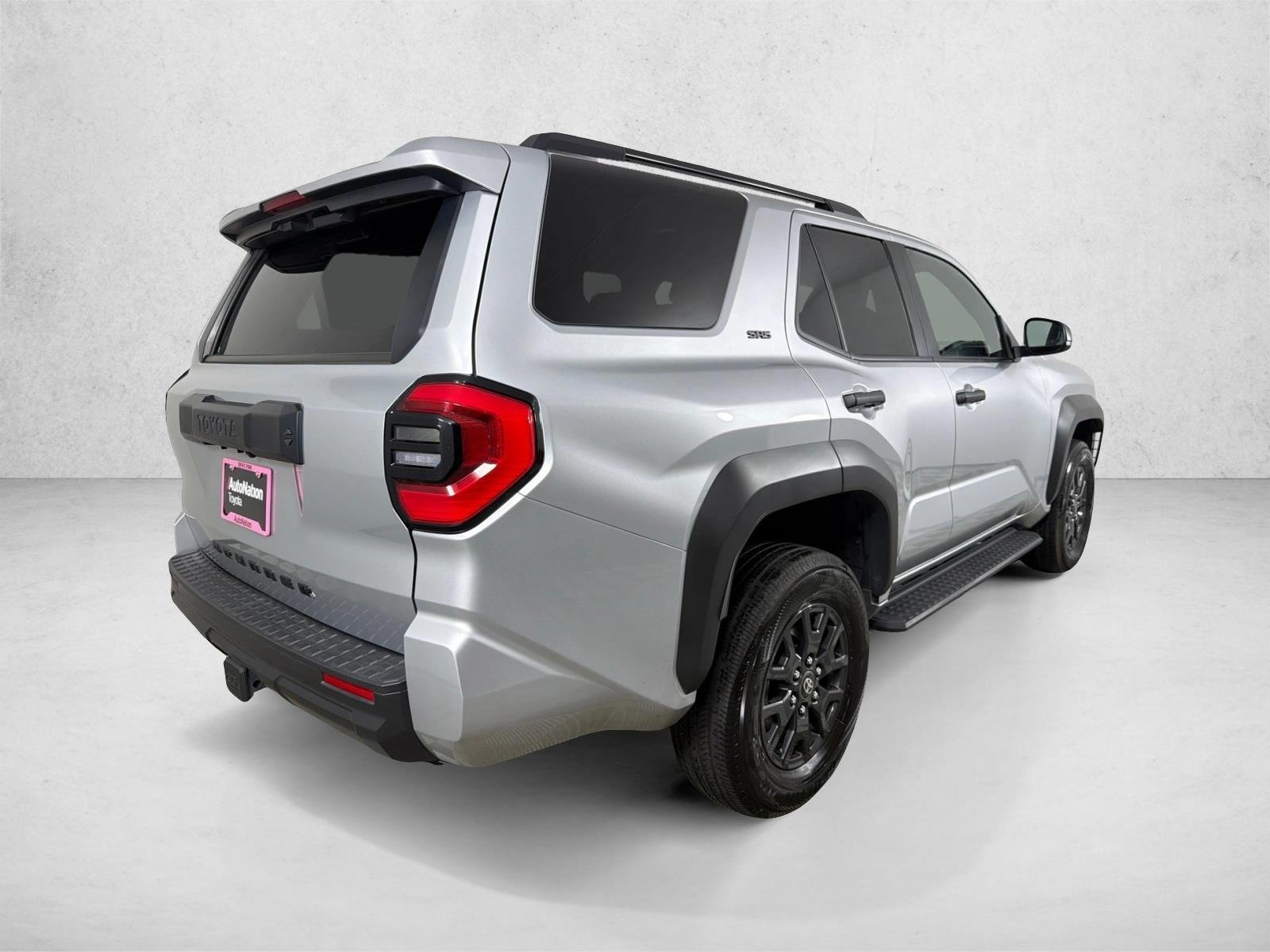 Used 2025 Silver Toyota SR5 image 3