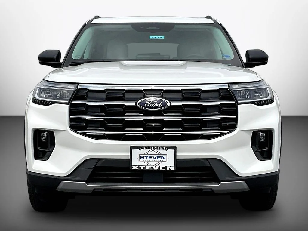New 2026 Star White Metallic Tri-Coat Ford Active image 15