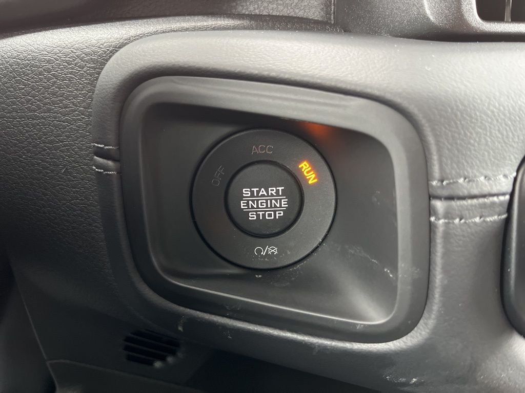 New 2026 Reign Exterior Paint Jeep Mojave X image 39