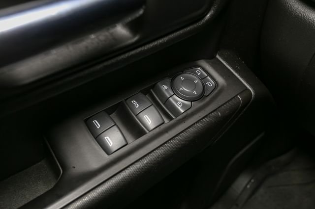 Used 2022 Black Chevrolet Custom image 29