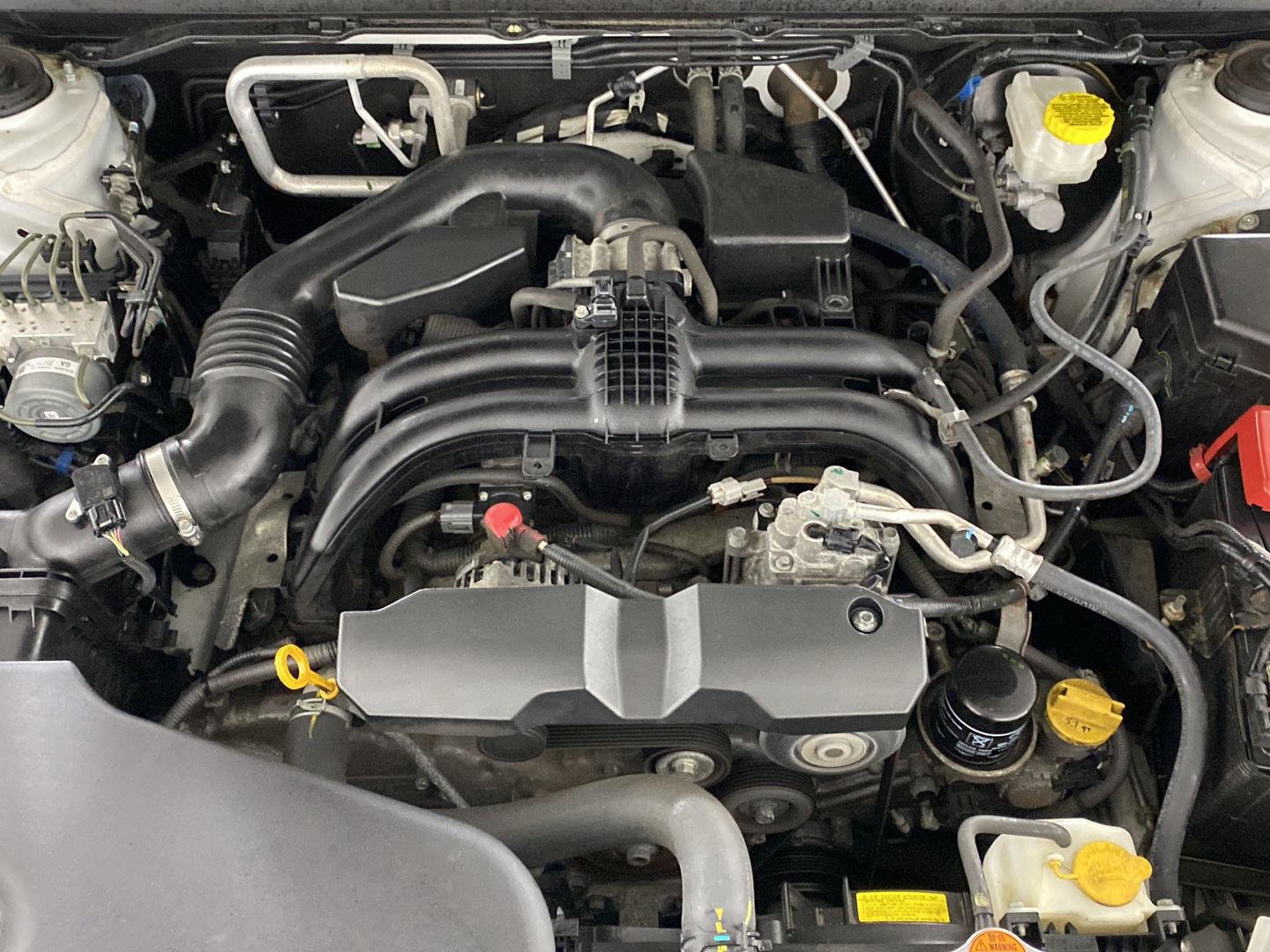 Used 2019 Crystal White Pearl Subaru Touring image 32