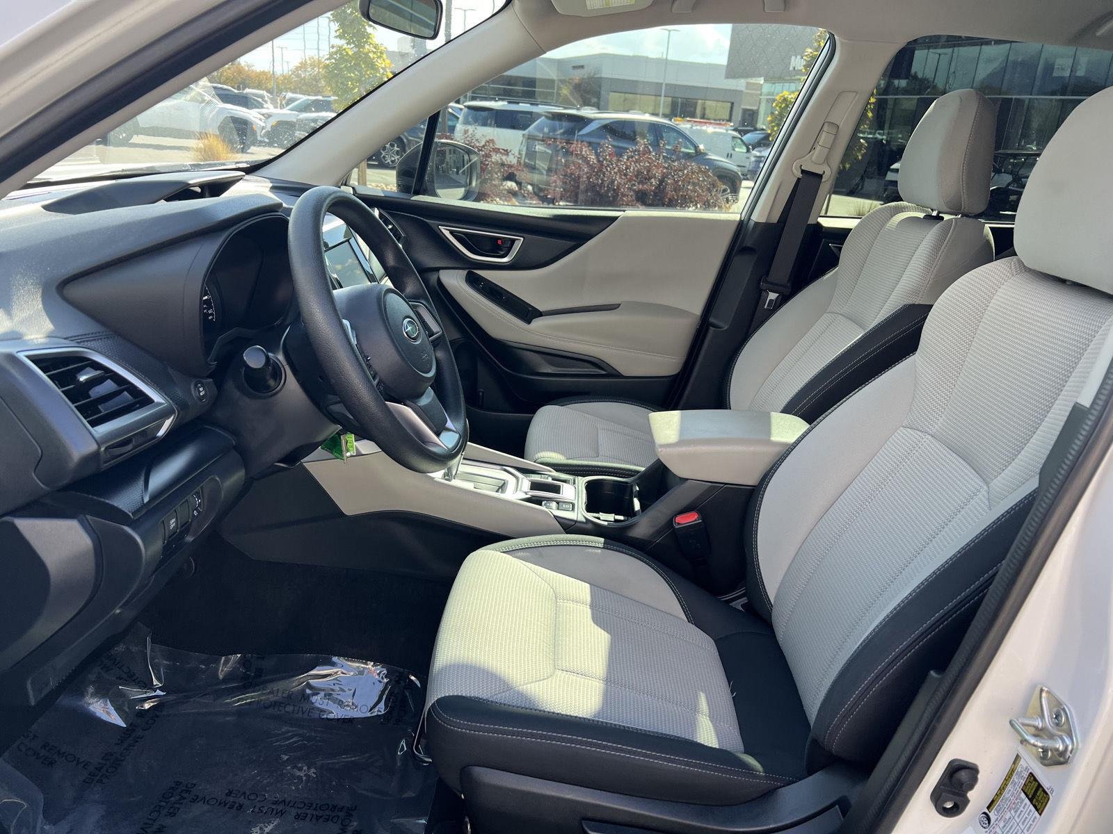 2022 Subaru Forester Base - Photo 25