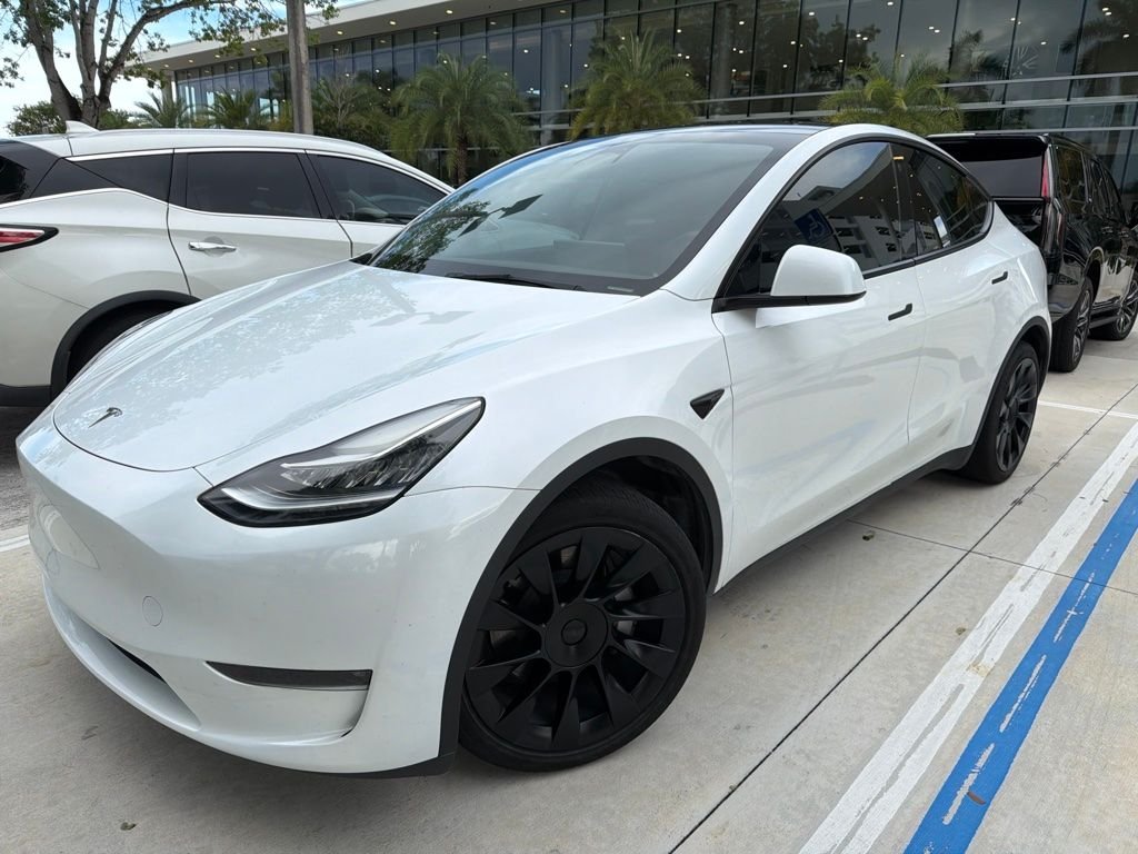 Used 2023 Pearl White Multi-Coat Tesla Long Range image 1