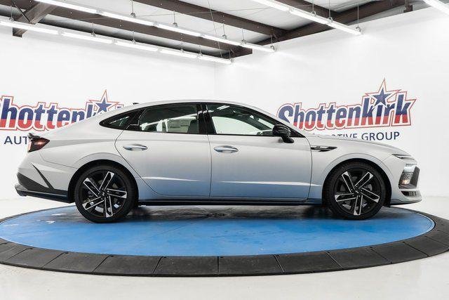 New 2025 Silver Hyundai N Line image 9