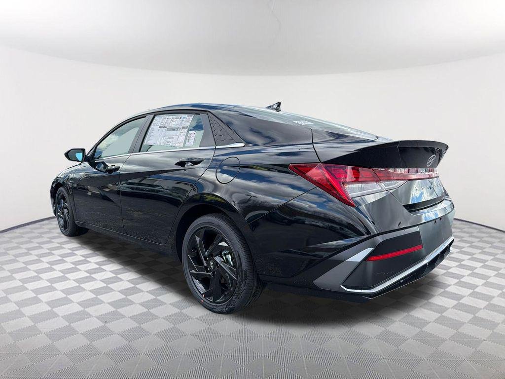 New 2026 Black Hyundai SEL Sport image 7