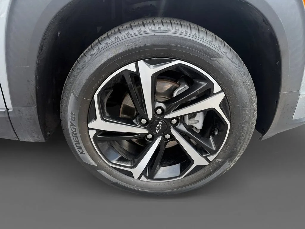 Used 2023 STERLING GRAY METALLIC Chevrolet RS image 15