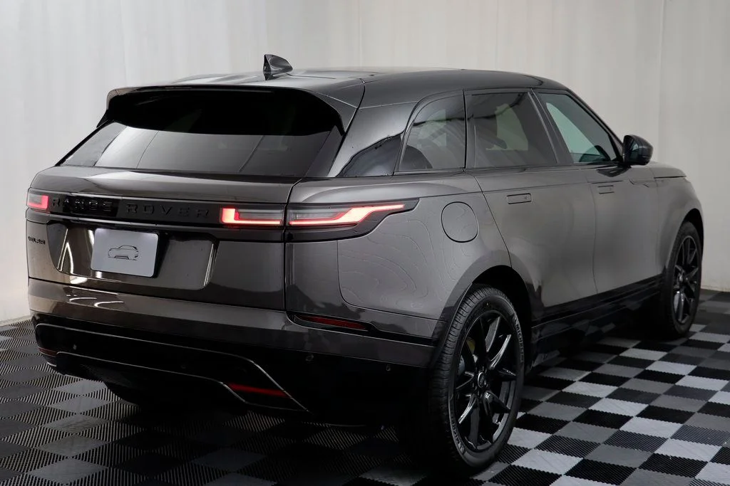 New 2026 Gray Land Rover Dynamic SE image 20