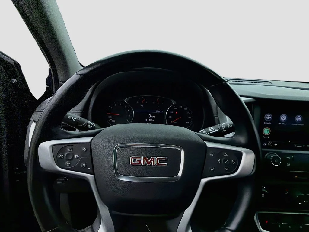 Used 2023 Black GMC SLT image 11