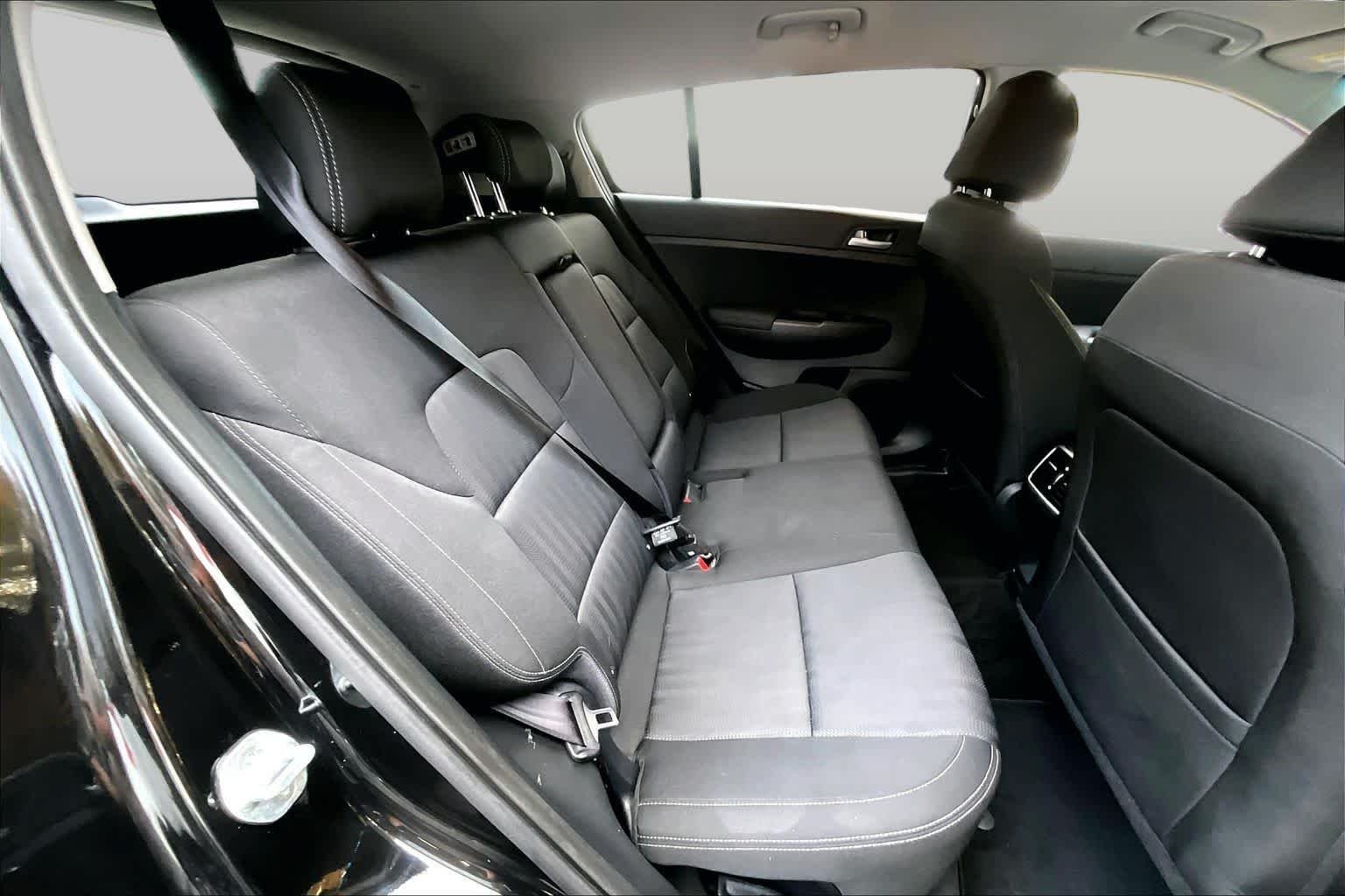 Used 2020 Black Cherry Pearl Kia LX image 18