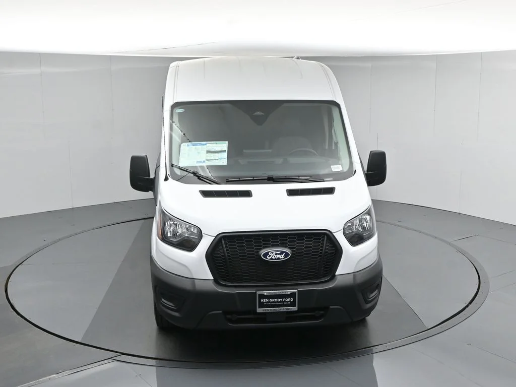 New 2026 Oxford White Ford Base image 35