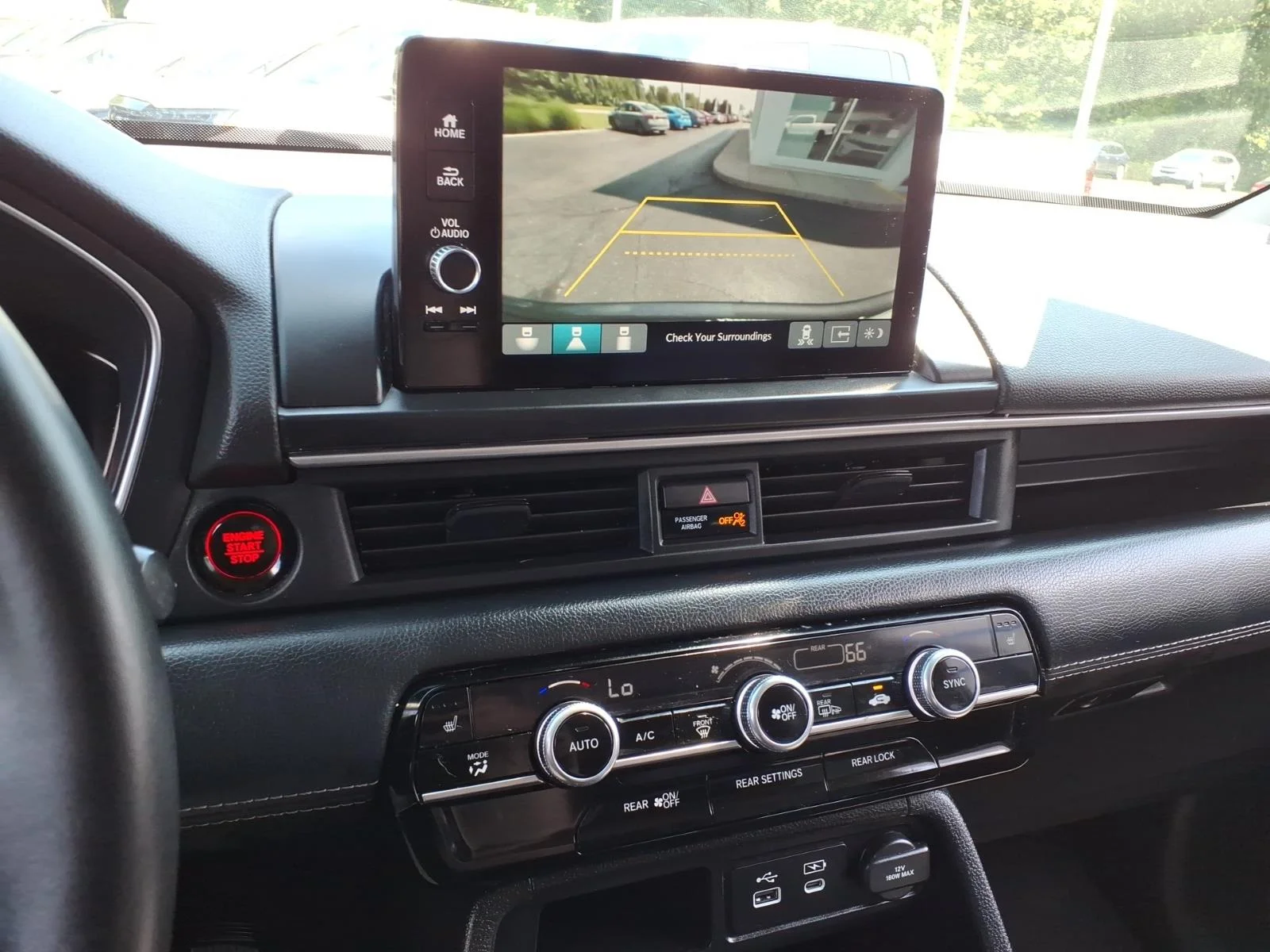2024 Honda Pilot Touring - Photo 18