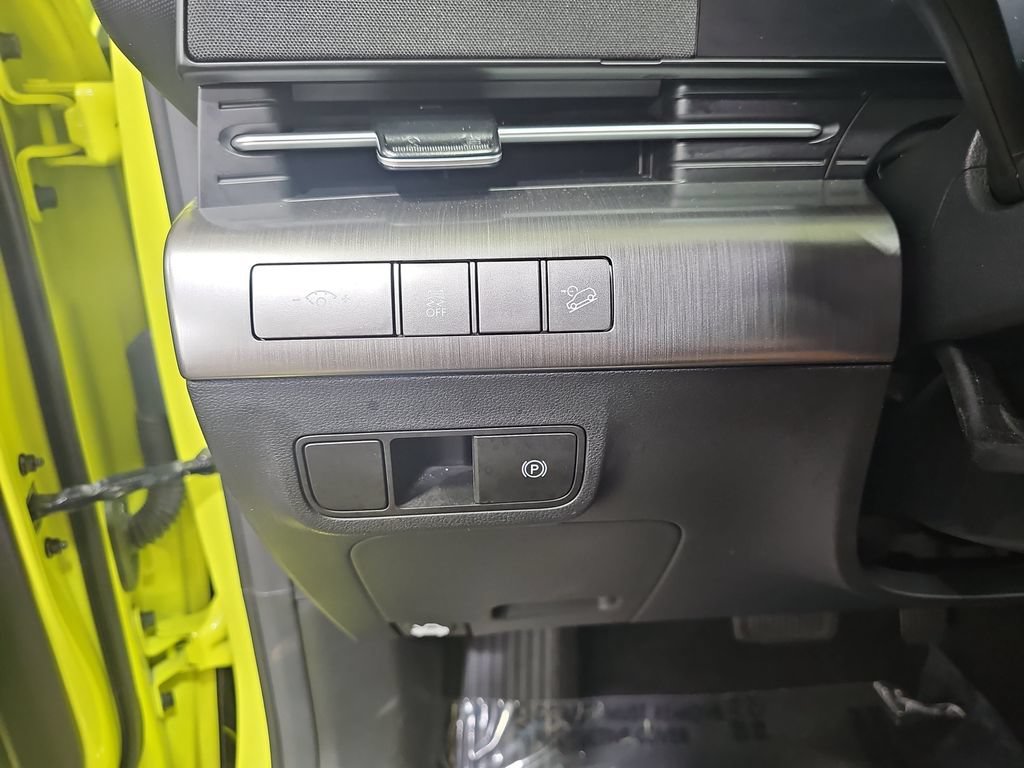 Used 2024 Yellow Hyundai SEL image 30