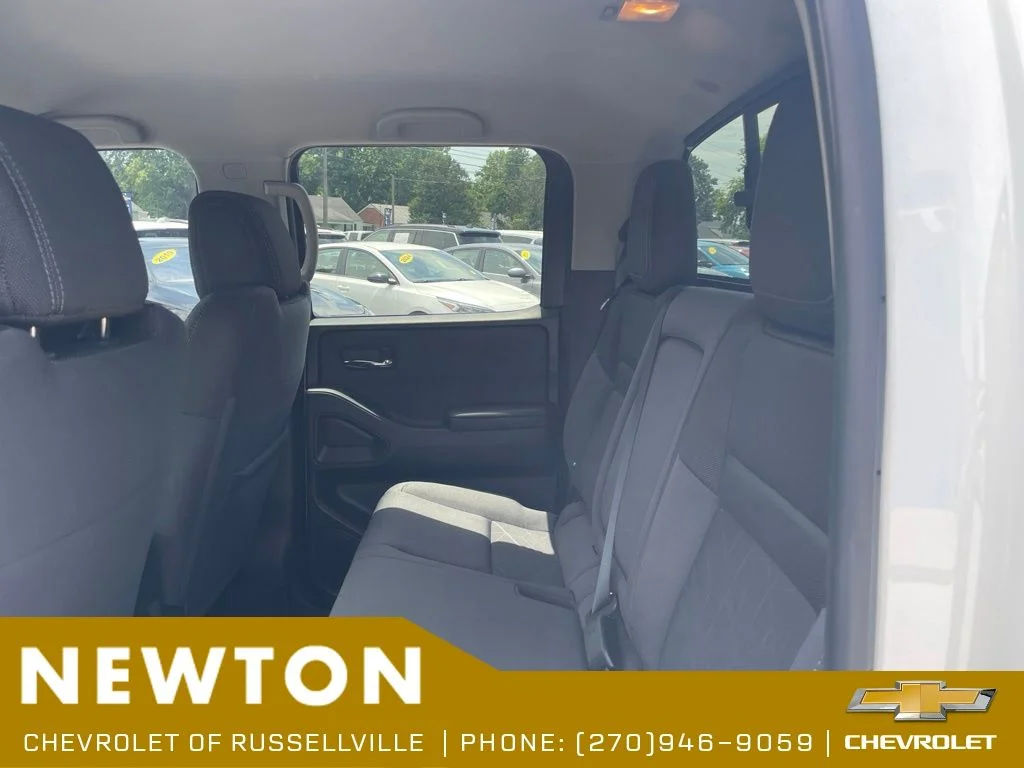 Used 2025 White Nissan SV image 10