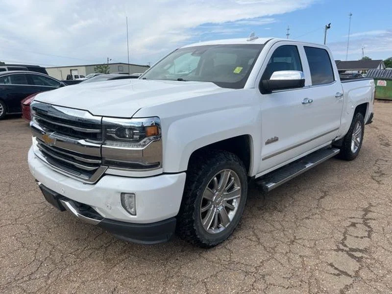 2017 Chevrolet Silverado 1500 High Country 4X4 Crew Cab Short Box's photo