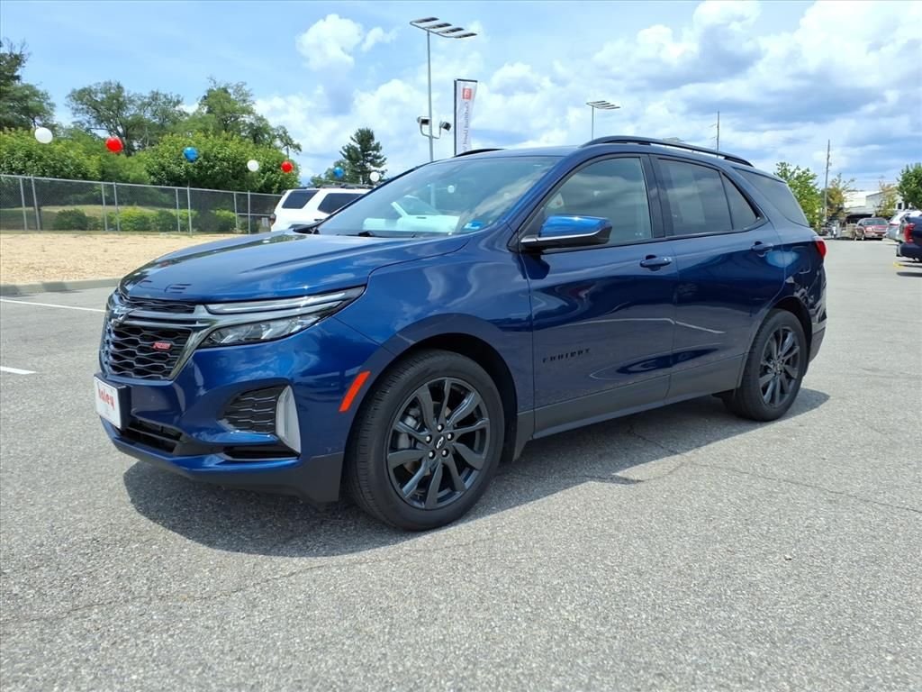 Used 2022 Blue Chevrolet RS image 9